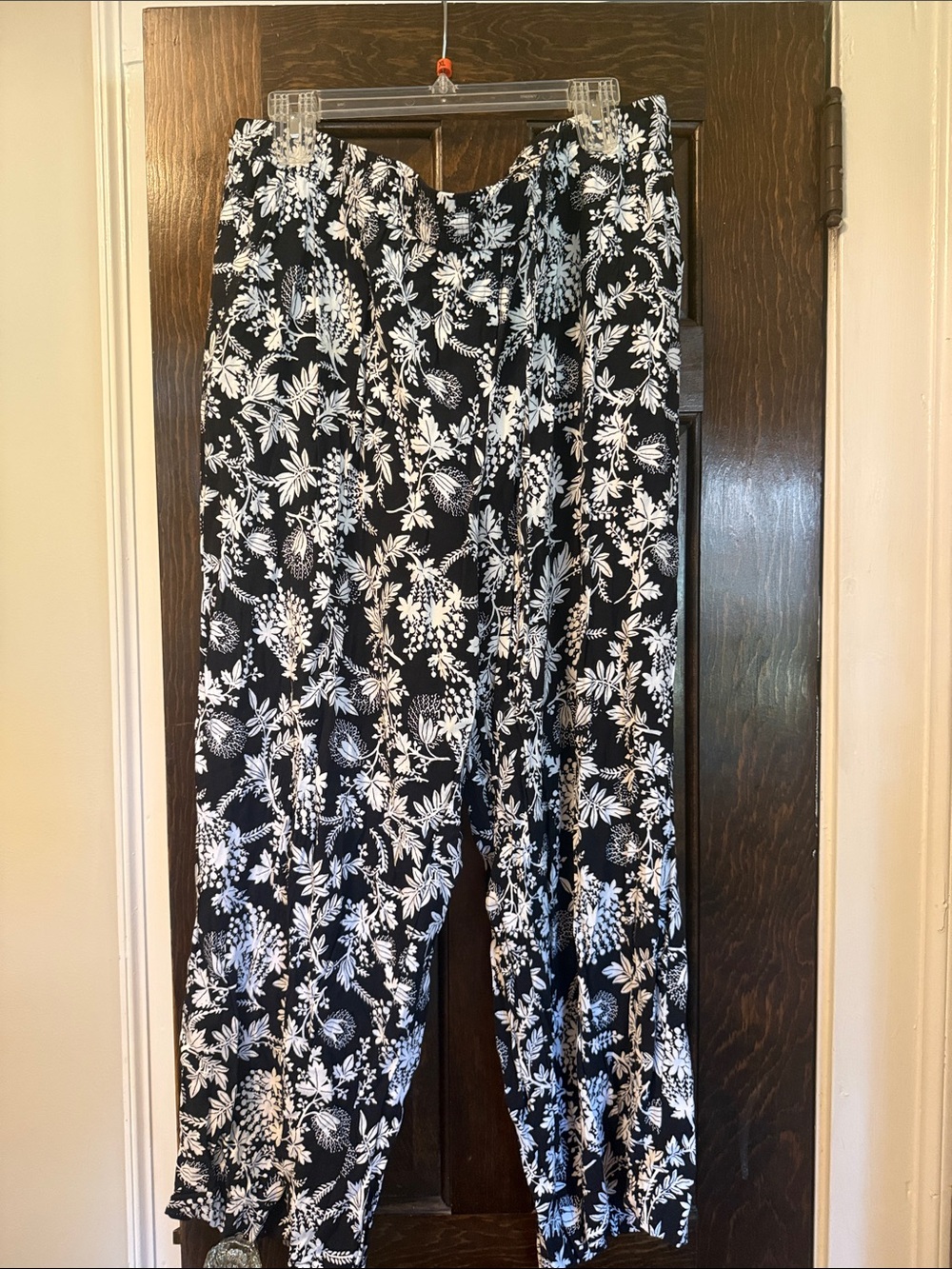 LOFT Black & White Wide Leg Floral Pants